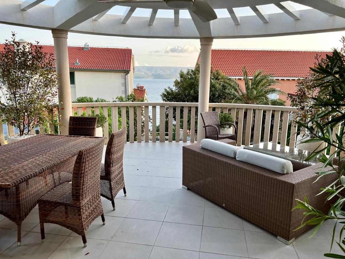 Villa Romana II Omiš Eksteriør billede